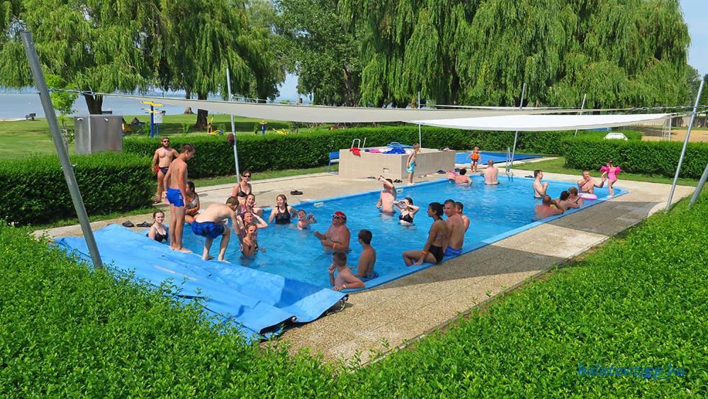 Ferienwohnung Iranybereny Rezidencia Balatonberény Exterior foto